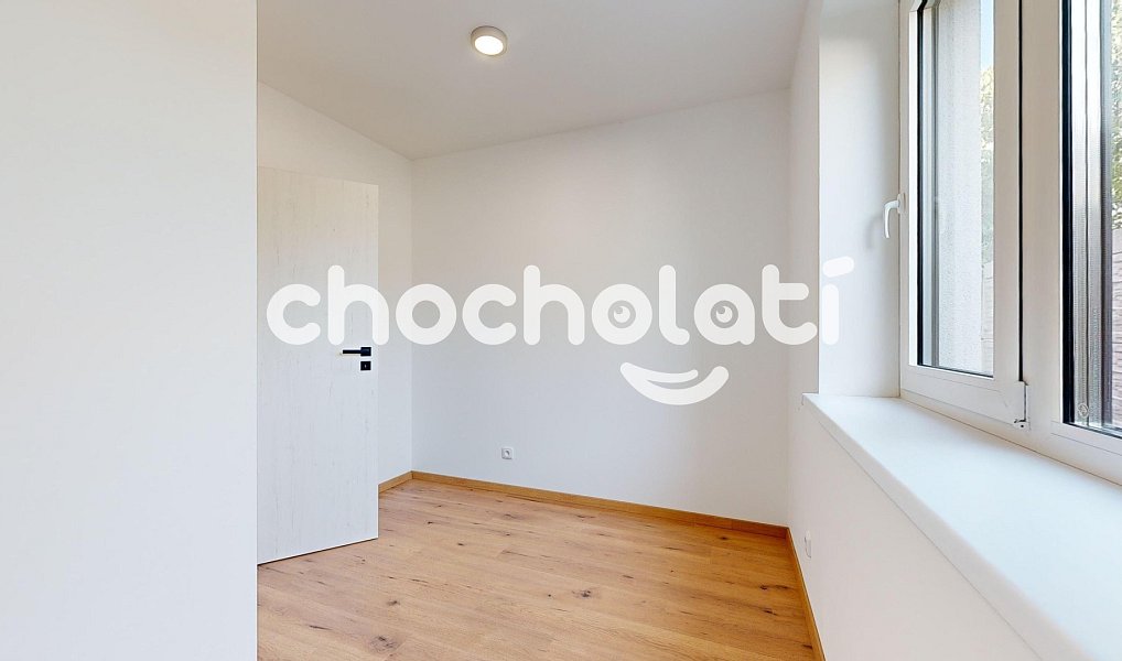Prodej bytu 2+kk 32 m², Pardubice – náhled fotky 21