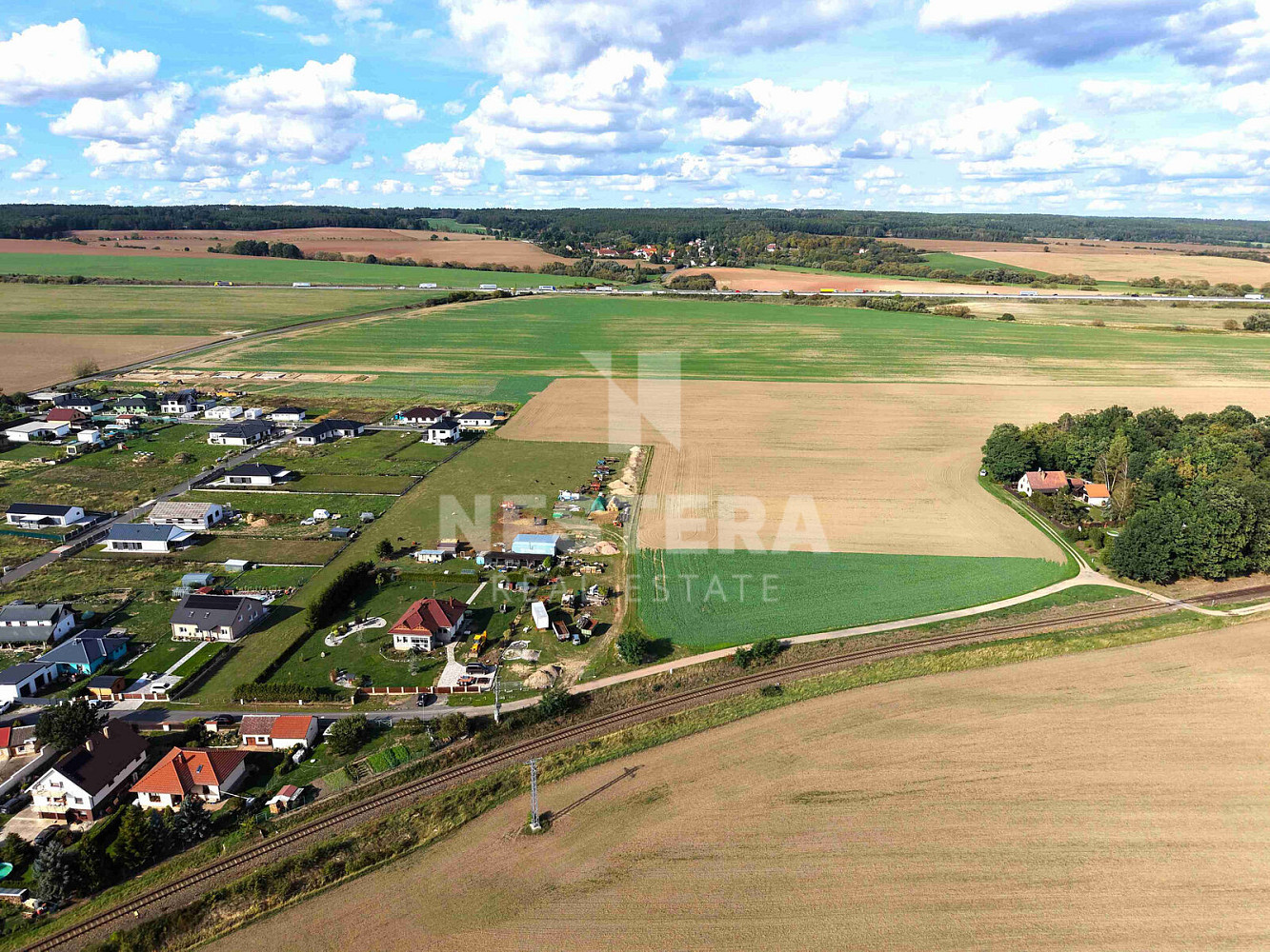 Prodej stavebního pozemku 46 031 m² – fotografie 3