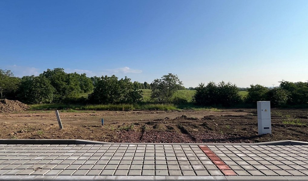 Prodej stavebního pozemku 600 m², Rajhrad – náhled fotky 8
