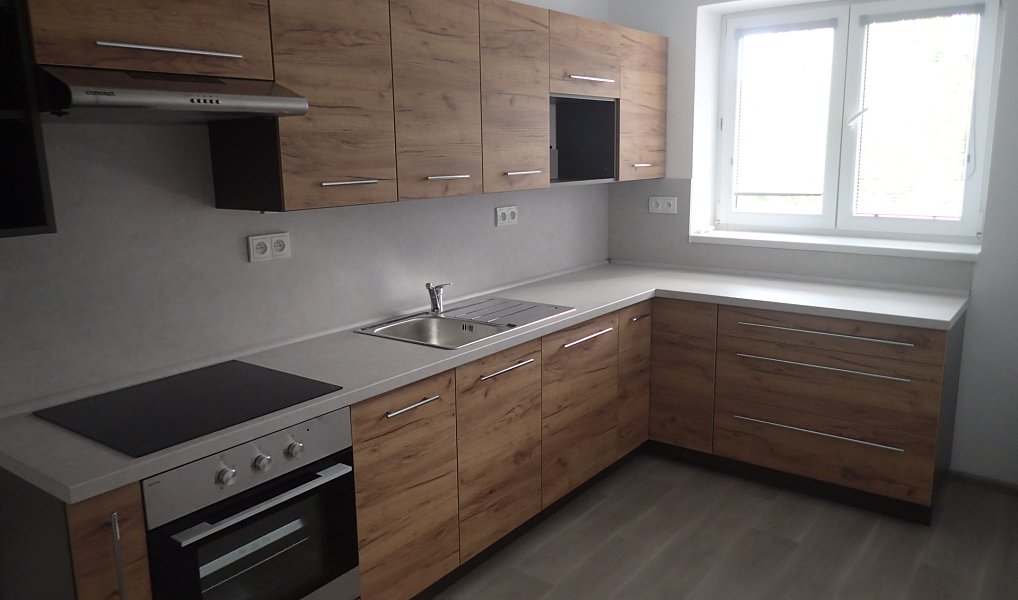 Pronájem bytu 2+1 57 m², Červený Kostelec – náhled fotky 9