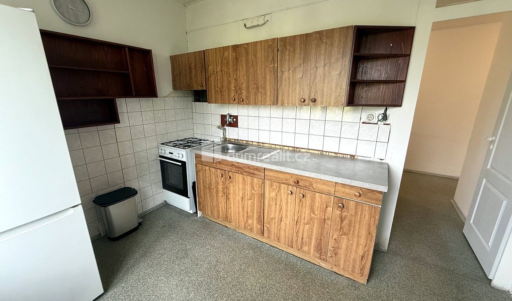 Prodej bytu 3+1 80 m², Uherský Ostroh – náhled fotky 3