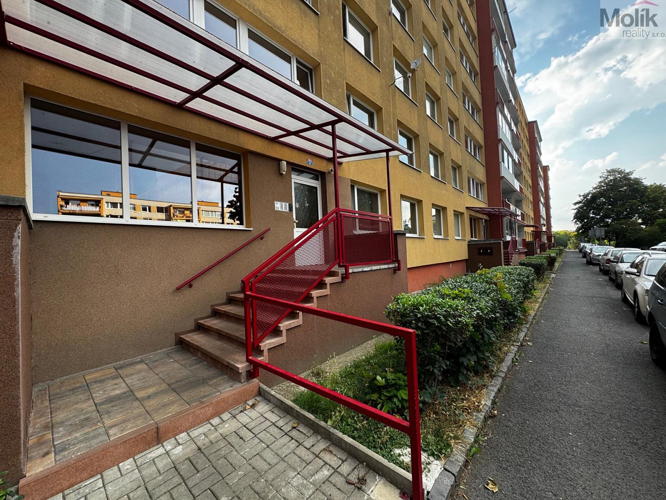 Pronájem bytu 2+kk 40 m² – fotografie 3