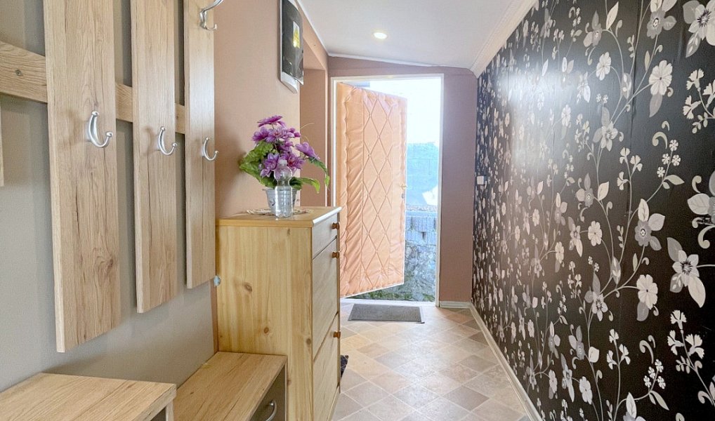 Prodej chaty/chalupy 100 m² s pozemkem 107 m², Jílové u Prahy – náhled fotky 33