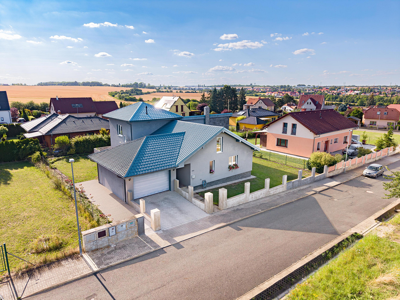 Prodej domu 233 m² s pozemkem 812 m²