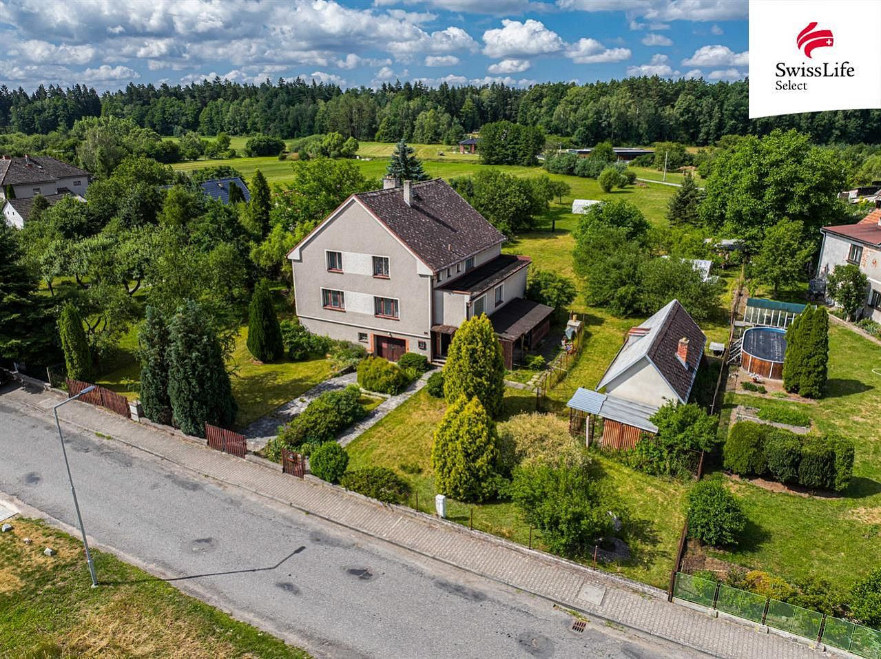 Prodej domu 325 m² s pozemkem 2 293 m²