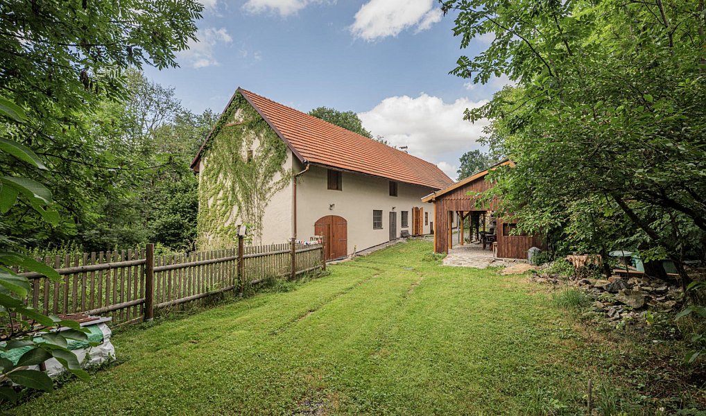 Prodej domu 233 m² s pozemkem 1 102 m², Ondřejov – náhled fotky 12