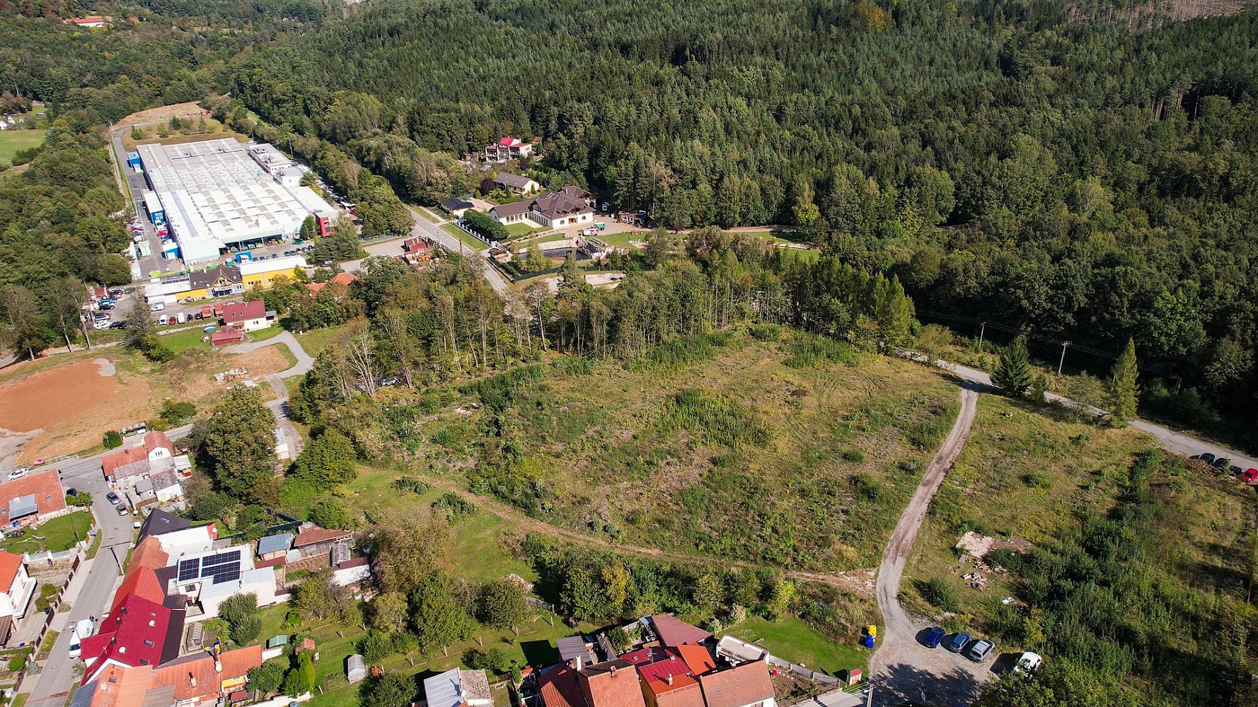 Prodej stavebního pozemku 617 m² – fotografie 4
