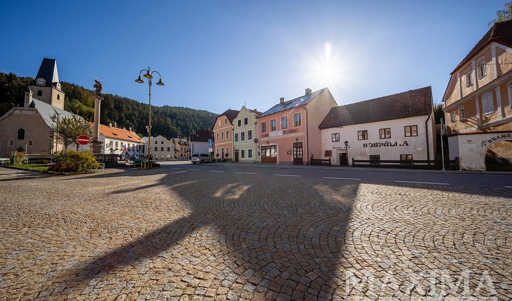Prodej ubytovacího objektu 143 m², Rožmberk nad Vltavou – náhled fotky 3