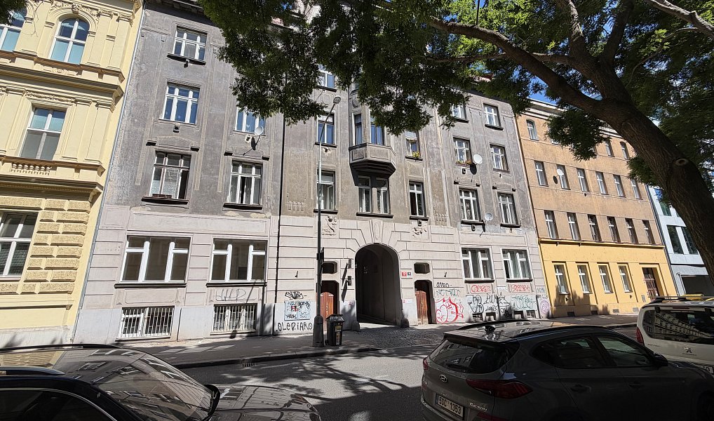 Prodej bytu 3+kk 105 m², Praha – náhled fotky 3