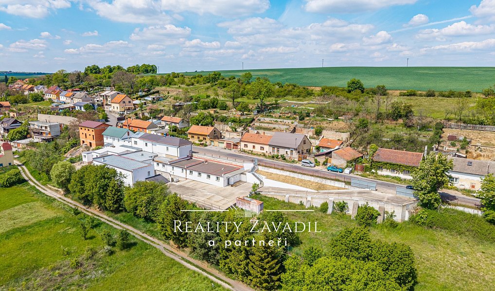 Prodej výrobních prostor 940 m², Koleč – náhled fotky 41