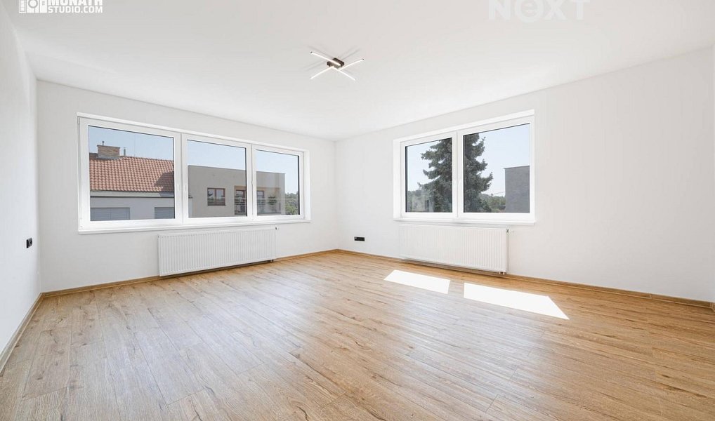 Prodej domu 255 m² s pozemkem 541 m², Velatice – náhled fotky 9
