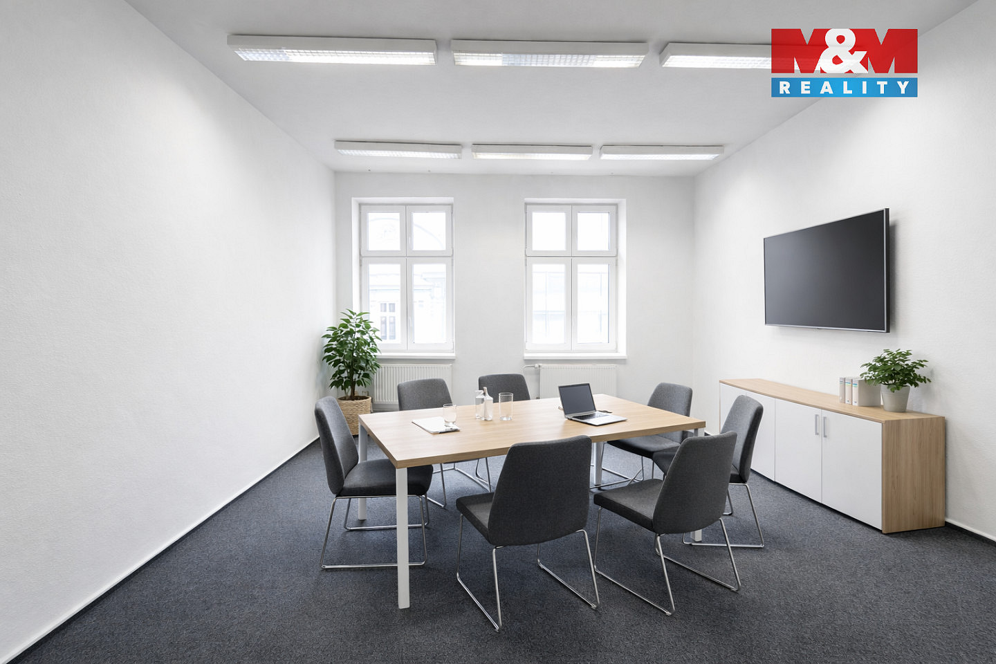 Pronájem kanceláře 110 m² – fotografie 2