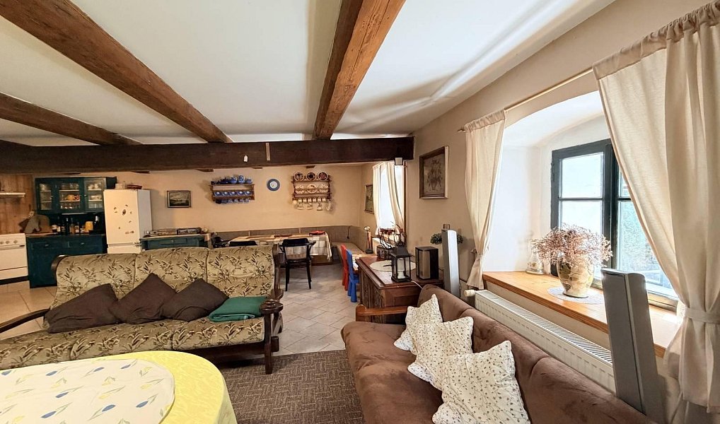 Prodej domu 200 m² s pozemkem 1 124 m², Klíny – náhled fotky 3
