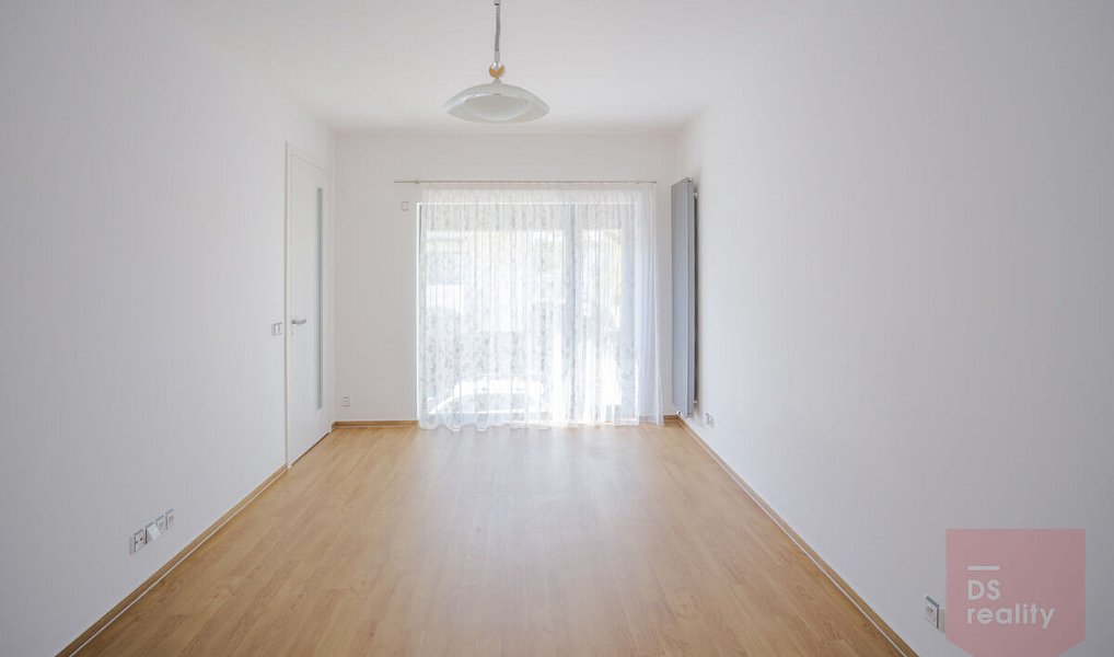Prodej bytu 2+kk 79 m², Praha – náhled fotky 6