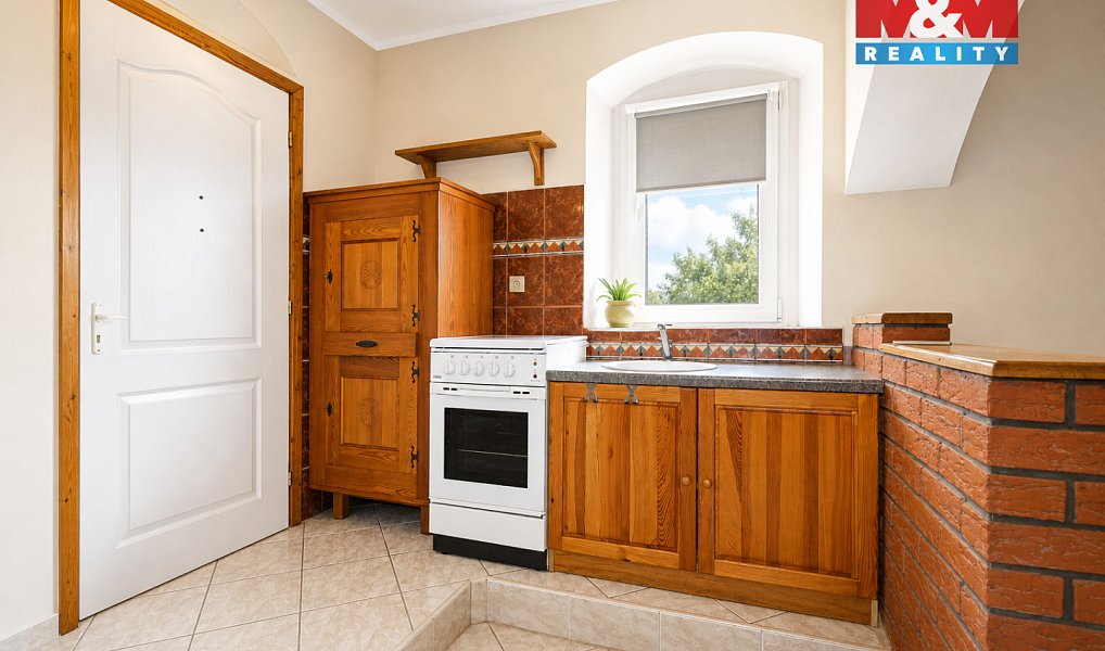 Prodej domu 260 m² s pozemkem 633 m², Karlovy Vary – náhled fotky 8