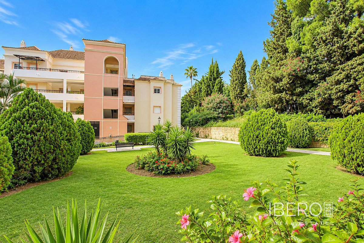 Piso 4+kk – Marbella, Salto del Agua - Más