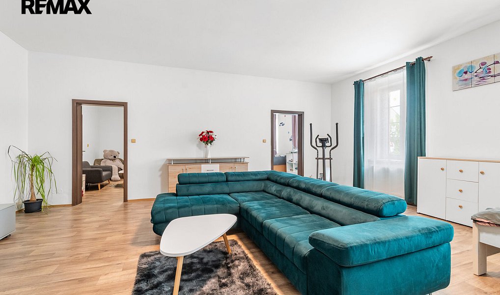 Prodej nájemního domu, činžáku 335 m², Přeštice – náhled fotky 15