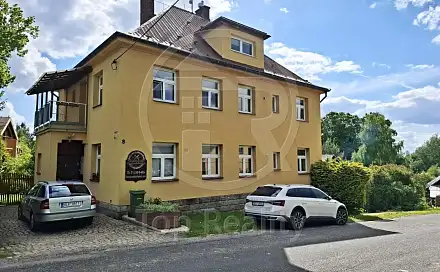 Prodej domu 292 m² s pozemkem 695 m², Roztoky u Semil, okres Semily