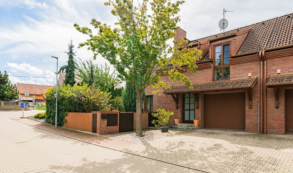 Prodej domu 175 m² s pozemkem 527 m², Dobřejovice – náhled fotky 43