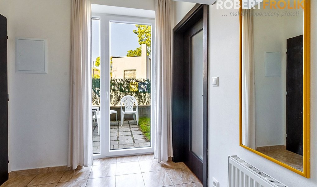 Pronájem bytu 1+kk 30 m², Svémyslice – náhled fotky 7
