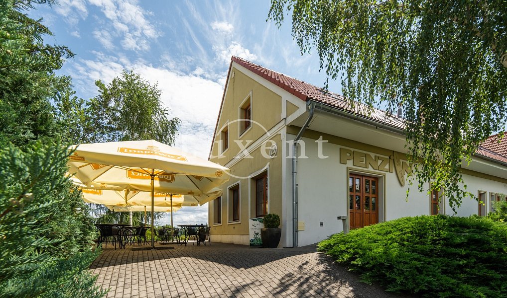 Prodej ubytovacího objektu 580 m², Kvítkovice – náhled fotky 2