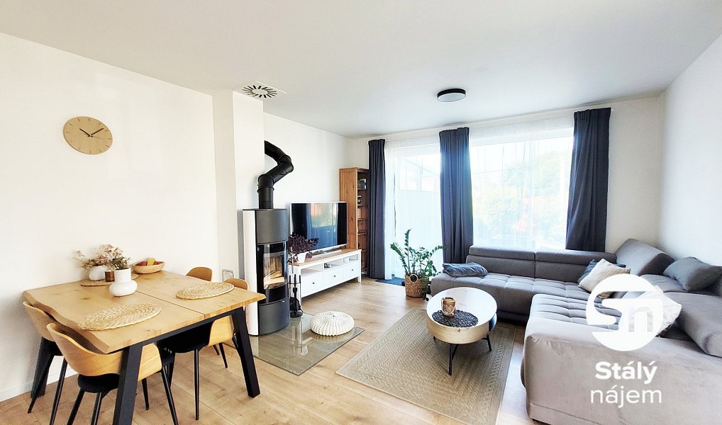 Pronájem bytu 3+kk 78 m², Svinaře – náhled fotky 4