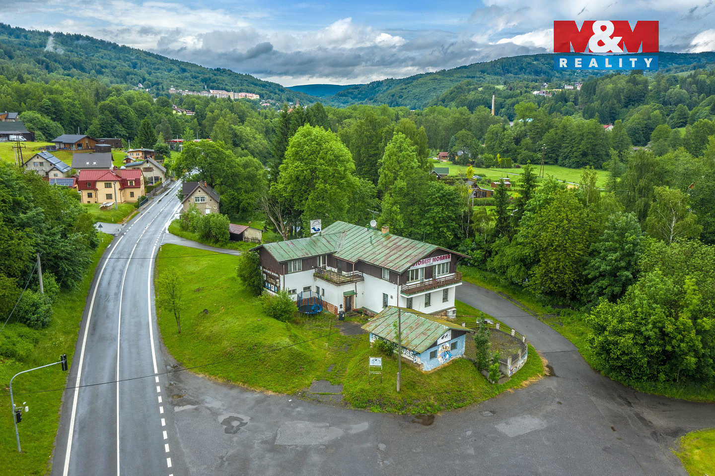 Prodej ubytovacího objektu 500 m² — photo 2