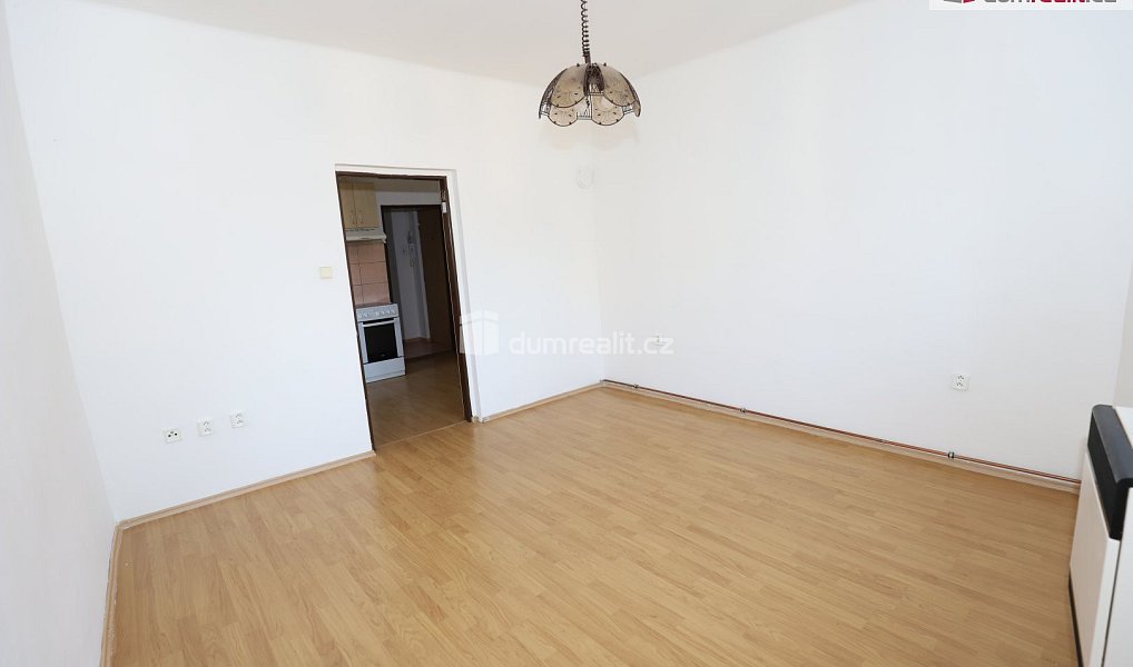 Pronájem bytu 1+1 33 m², Bečov nad Teplou – náhled fotky 4