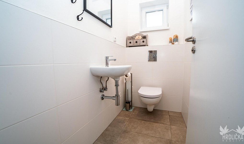Prodej domu 96 m² s pozemkem 365 m², Frymburk – náhled fotky 24