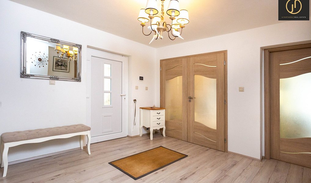 Prodej domu 350 m² s pozemkem 1 037 m², Karlovy Vary – náhled fotky 26