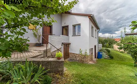 Prodej chaty/chalupy 78 m² s pozemkem 372 m², Újezd, okres Beroun