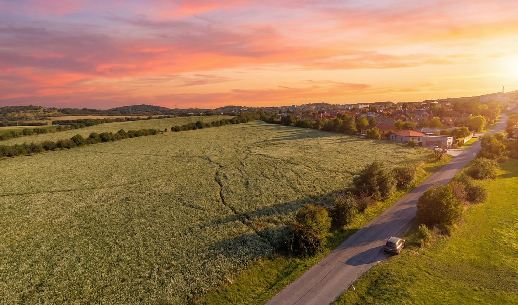 Prodej stavebního pozemku 755 m², Odolena Voda – náhled fotky 3