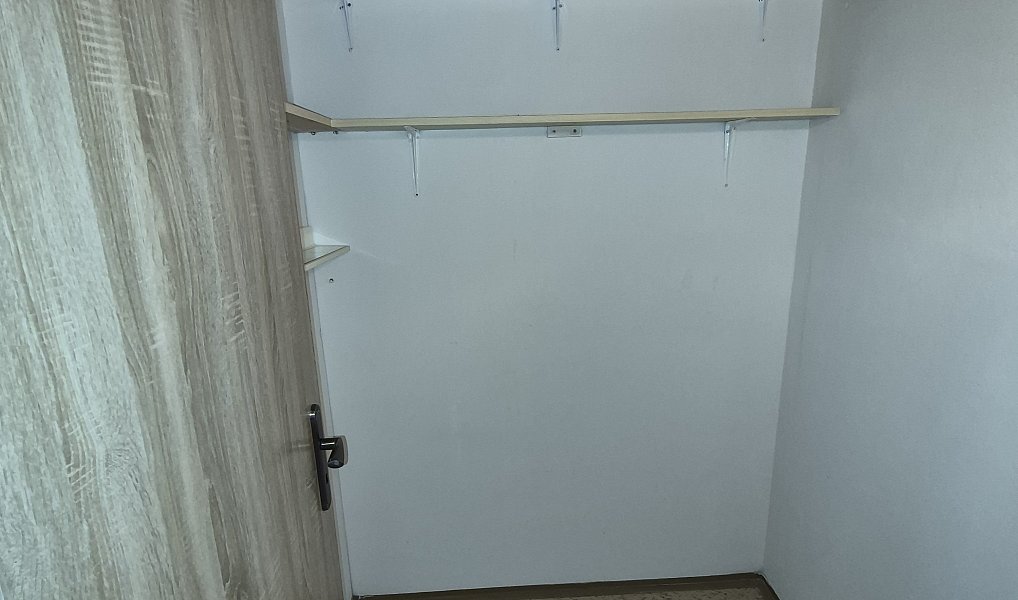 Pronájem bytu 4+1 85 m², Plzeň – náhled fotky 16