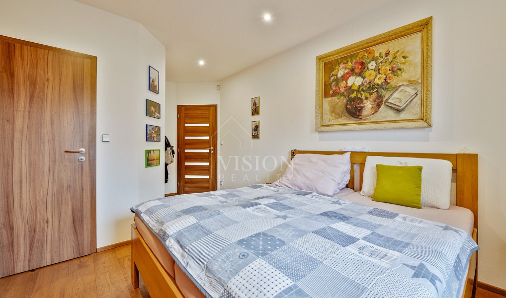 Prodej domu 152 m² s pozemkem 758 m², Klatovy – náhled fotky 23