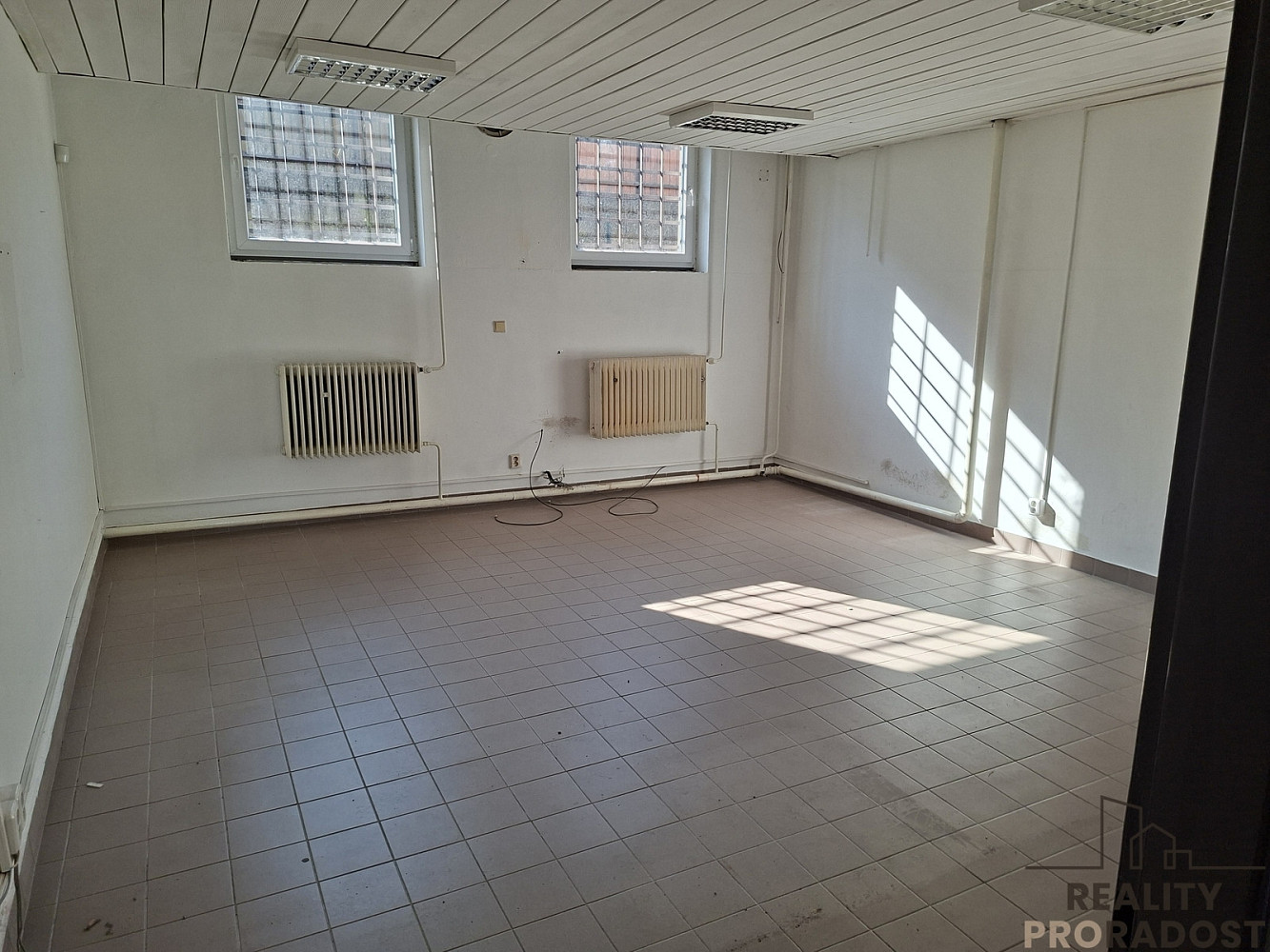Pronájem skladových prostor ve Slaném ul. Netovická, pronájem sklad Slaný – další