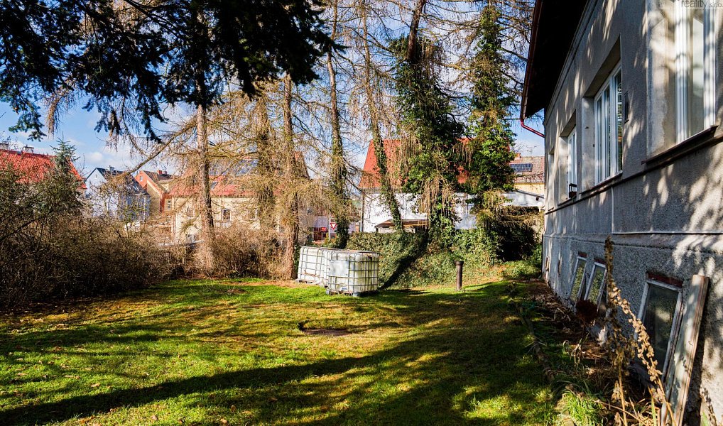 Prodej domu 291 m² s pozemkem 2 236 m², Dubí – náhled fotky 30