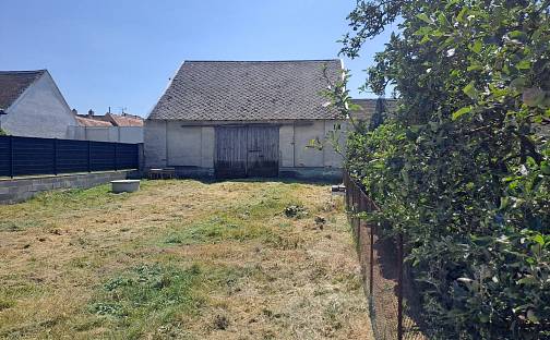 Prodej domu 190 m² s pozemkem 1 198 m², Kuchařovice, okres Znojmo