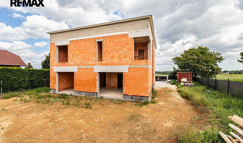 Prodej domu 334 m² s pozemkem 1 015 m², Průhonice – náhled fotky 6