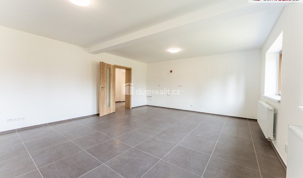 Prodej domu 80 m² s pozemkem 515 m², Kostelec – náhled fotky 9