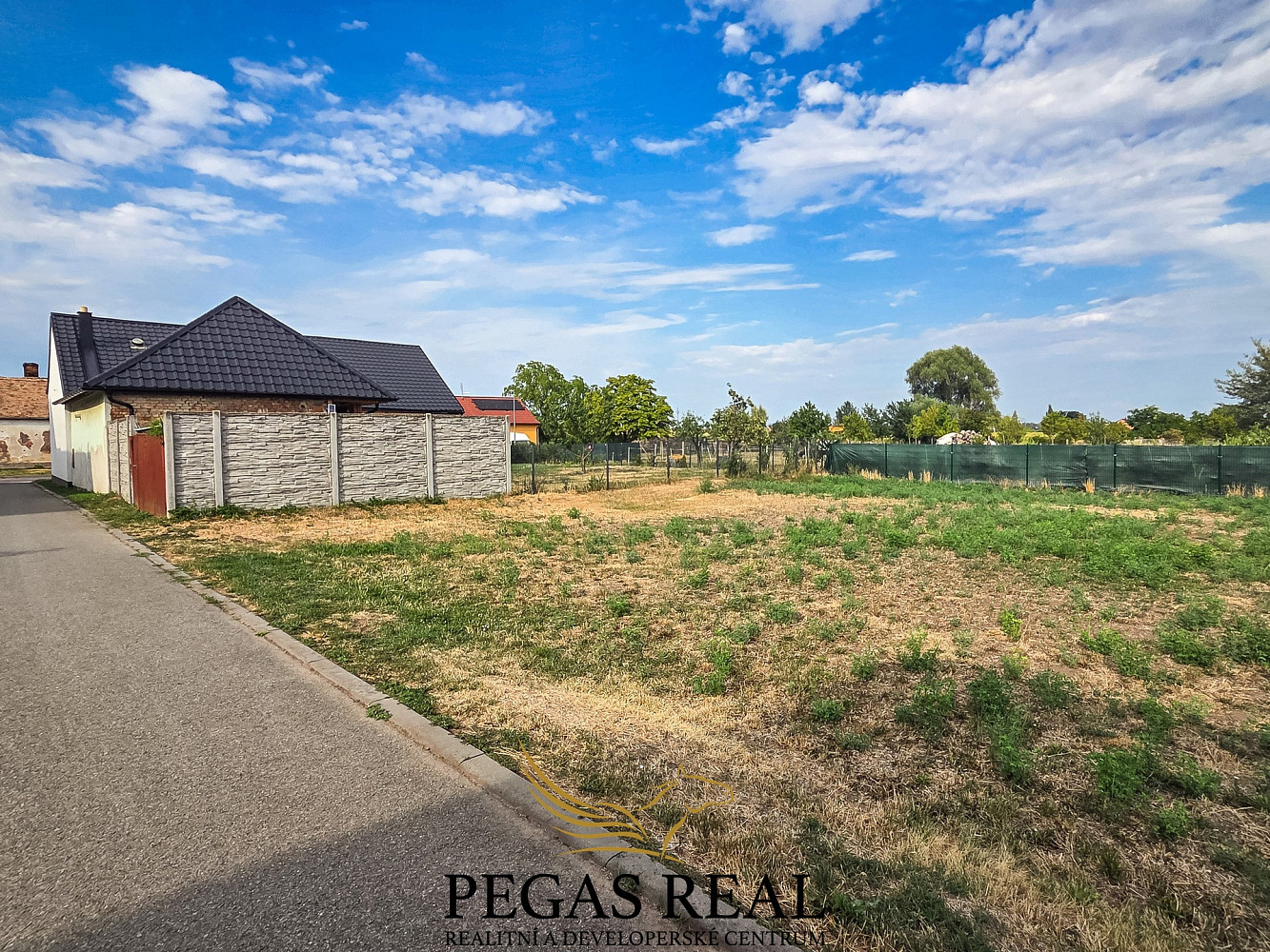 Prodej stavebního pozemku 614 m²