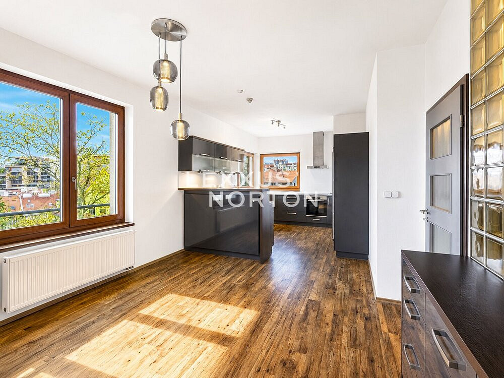 Pronájem bytu 3+1 155 m²