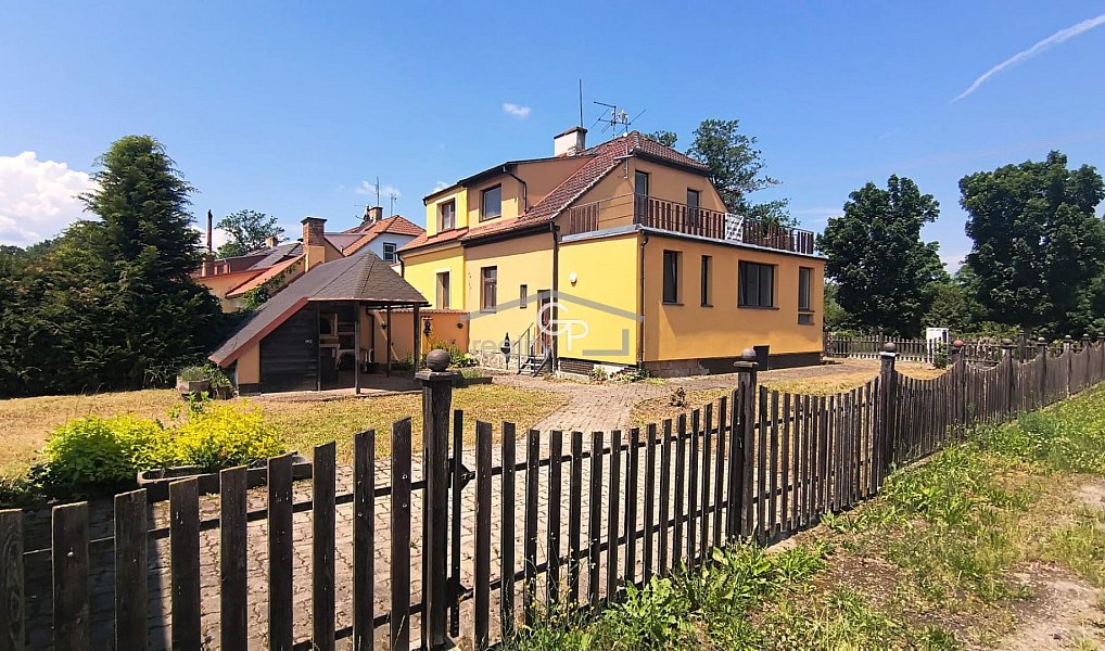 Prodej domu 120 m² s pozemkem 506 m², Netolice – náhled fotky 3