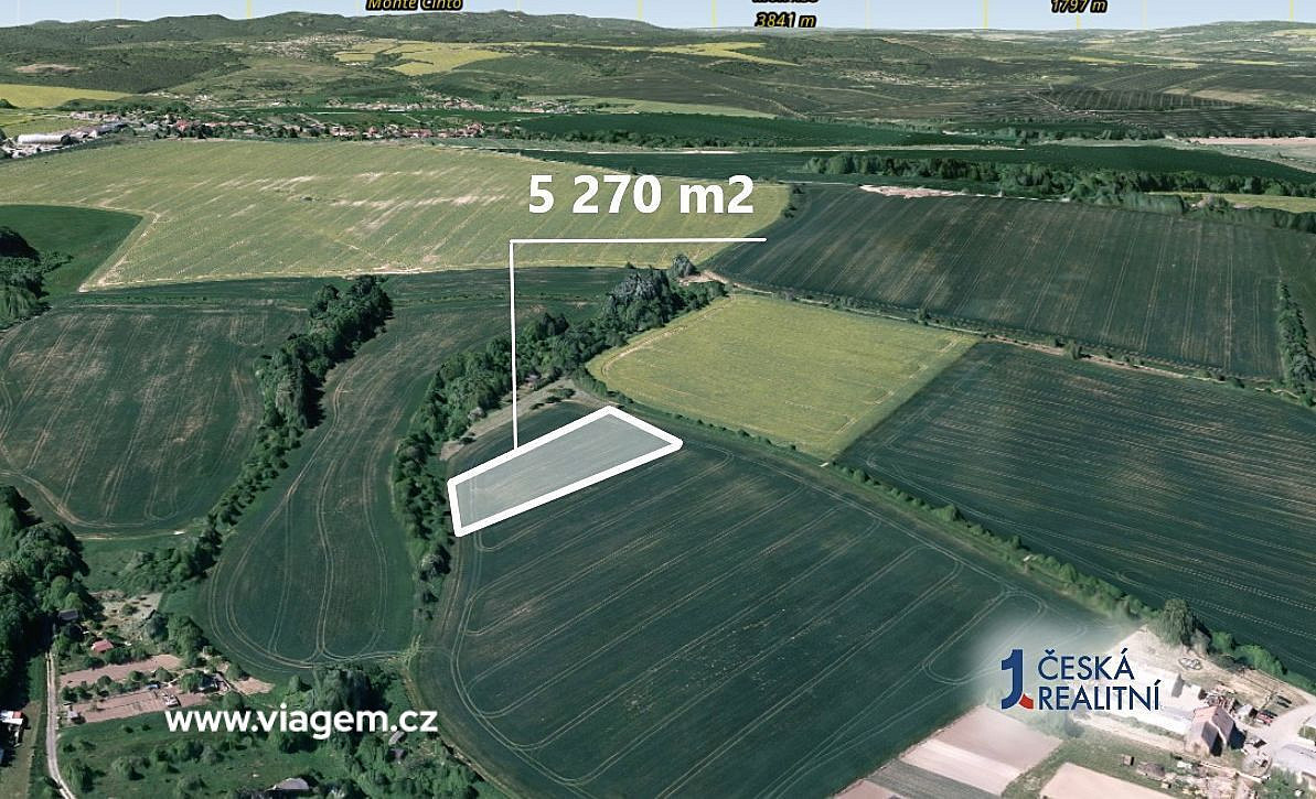 Prodej pole 878 m² – fotografie 2