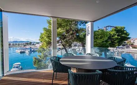 Prodej domu 343 m² s pozemkem 435 m², Zadar, Chorvatsko