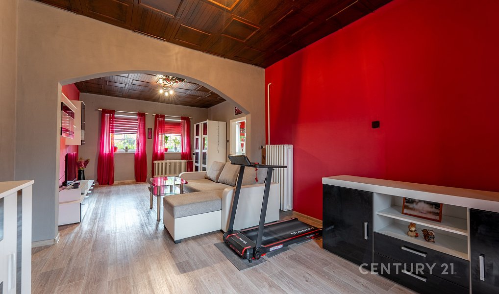Prodej domu 196 m² s pozemkem 932 m², Tachov – náhled fotky 17