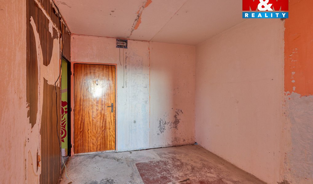 Prodej bytu 4+1 80 m², Rovná – náhled fotky 9