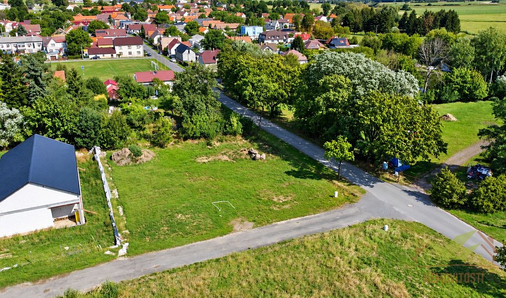 Prodej stavebního pozemku 1 076 m², Střížovice – náhled fotky 16