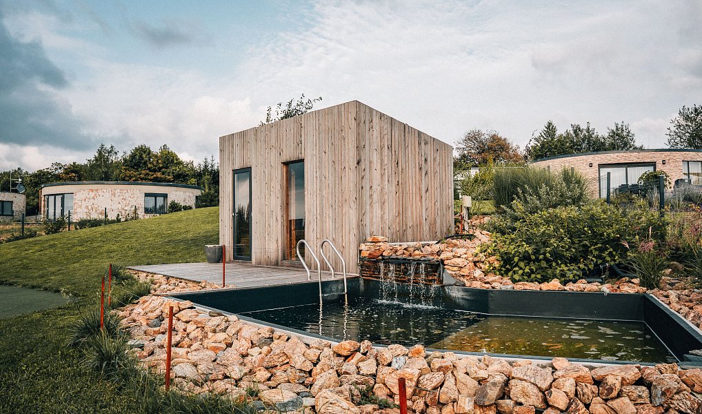 Prodej vily 154 m² s pozemkem 1 864 m², Kořenec – náhled fotky 4