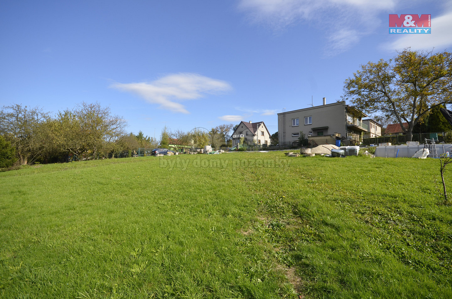 Prodej stavebního pozemku 1 845 m² – fotografie 2