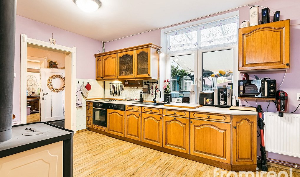 Prodej domu 250 m² s pozemkem 516 m², Strachotín – náhled fotky 8